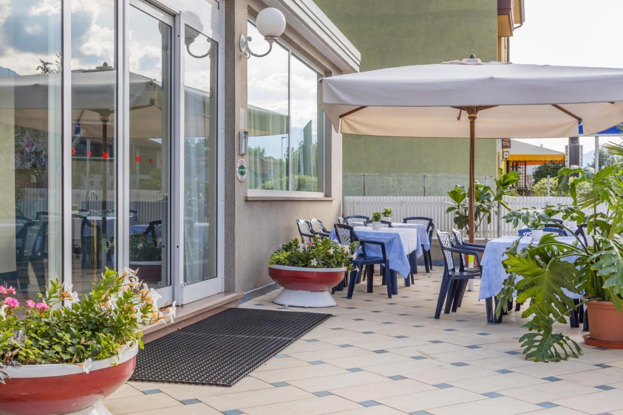 Aviano Palace Hotel Exterior photo